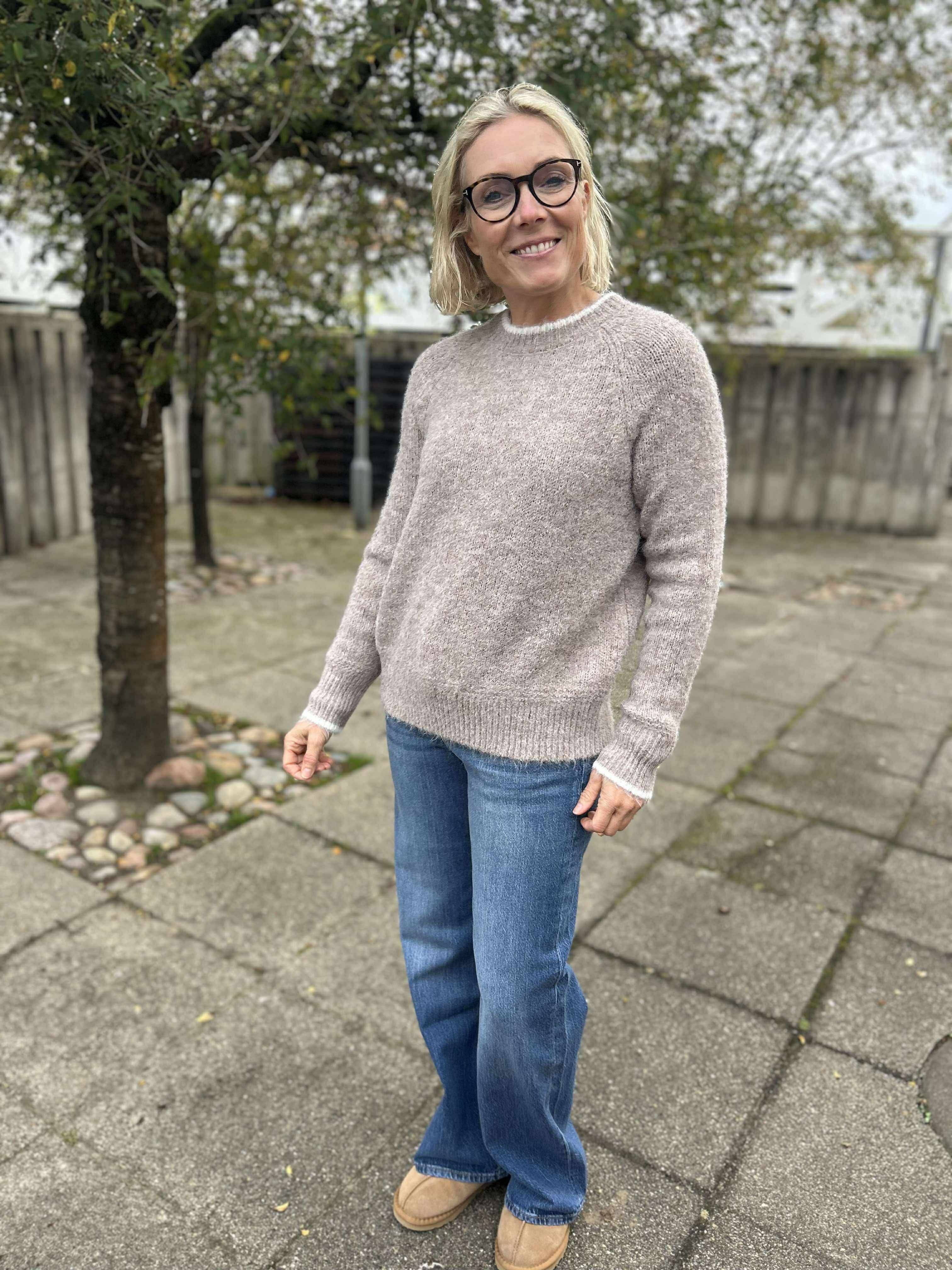 PCIVY Pullover - Greige